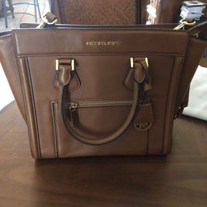 Michael Kors Colette bag in camel